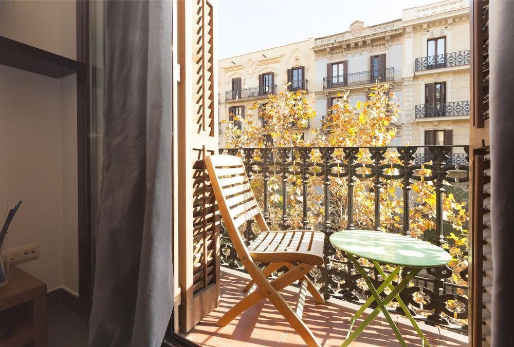 Easy Sleep Gaudi Terrace Apartment Barcelona Ngoại thất bức ảnh