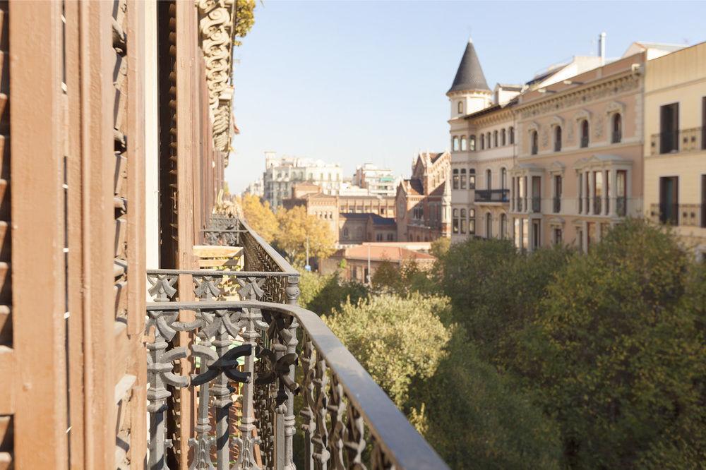 Easy Sleep Gaudi Terrace Apartment Barcelona Ngoại thất bức ảnh