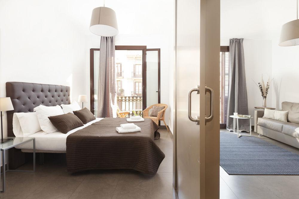 Easy Sleep Gaudi Terrace Apartment Barcelona Ngoại thất bức ảnh