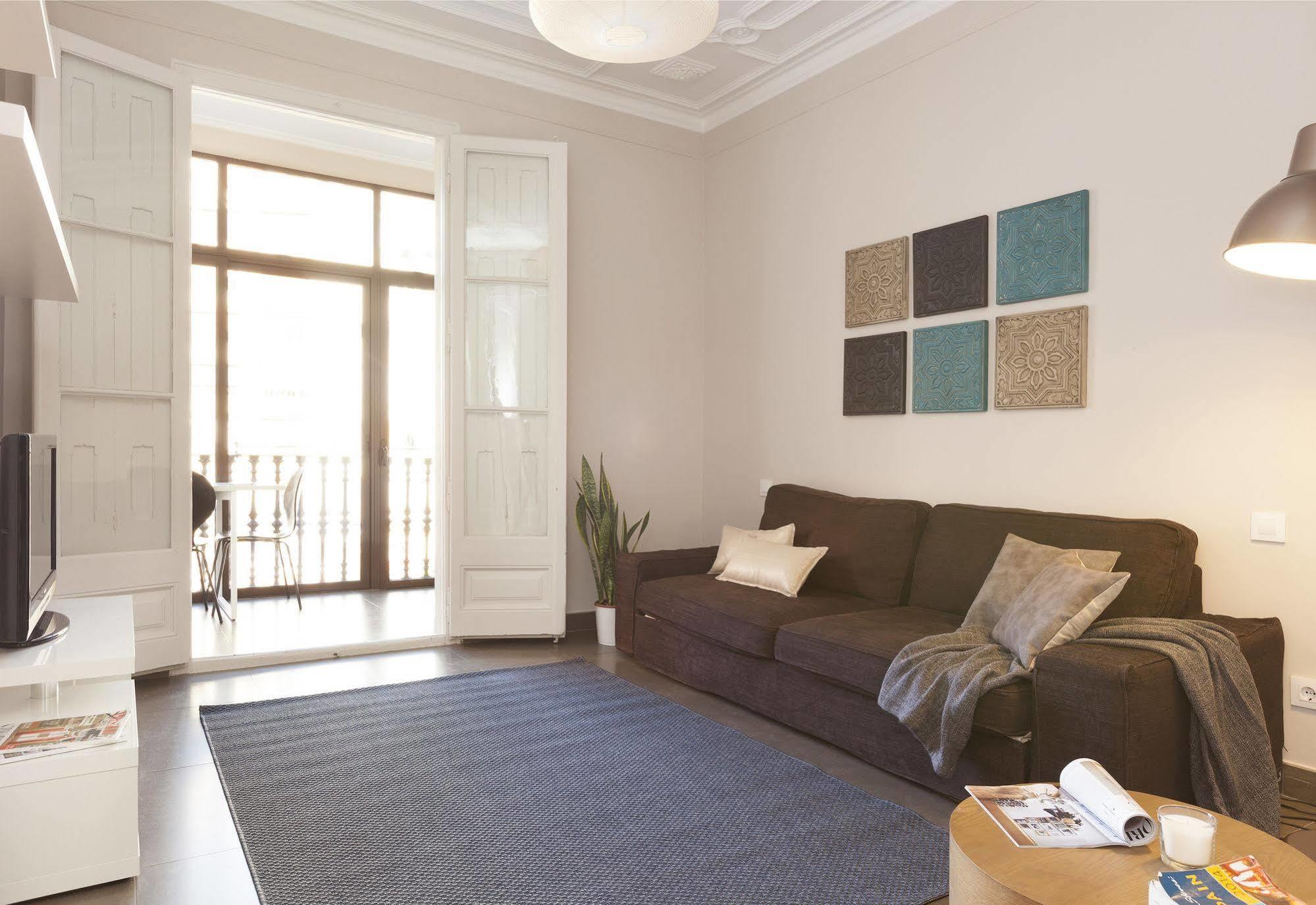 Easy Sleep Gaudi Terrace Apartment Barcelona Ngoại thất bức ảnh