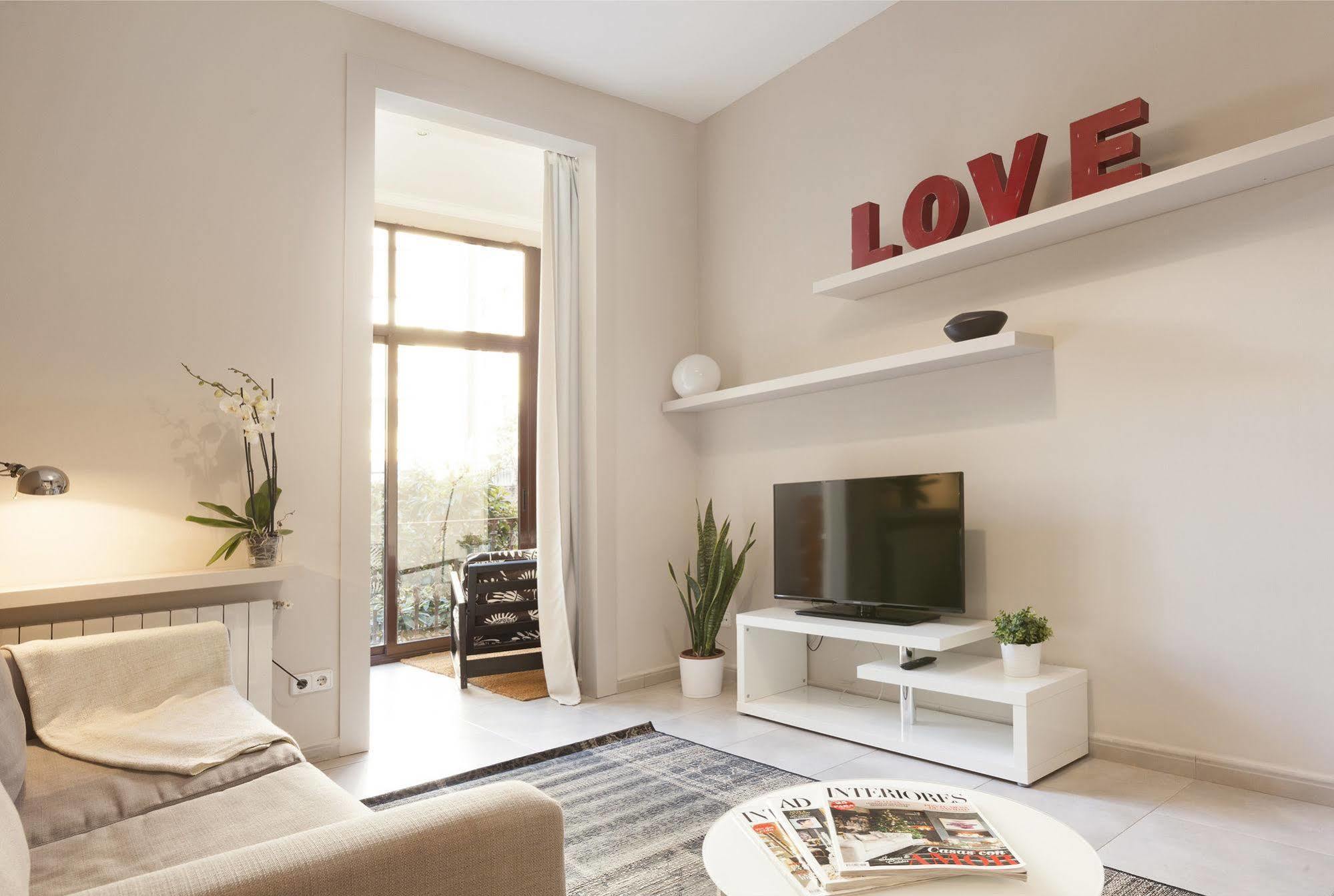 Easy Sleep Gaudi Terrace Apartment Barcelona Ngoại thất bức ảnh