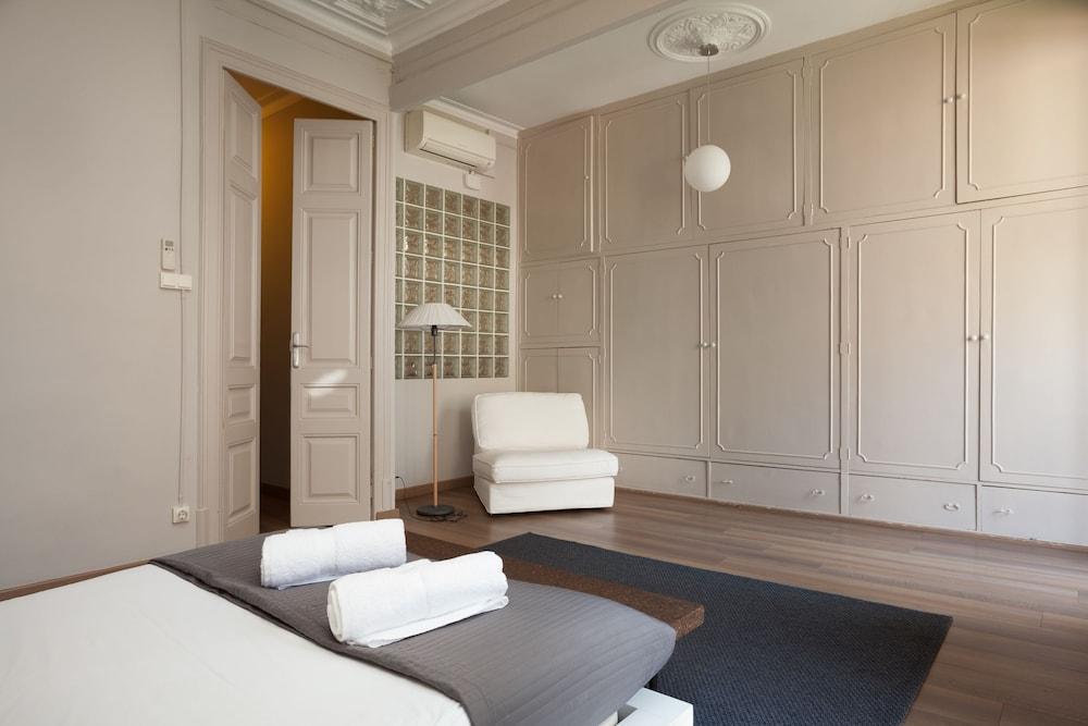 Easy Sleep Gaudi Terrace Apartment Barcelona Ngoại thất bức ảnh