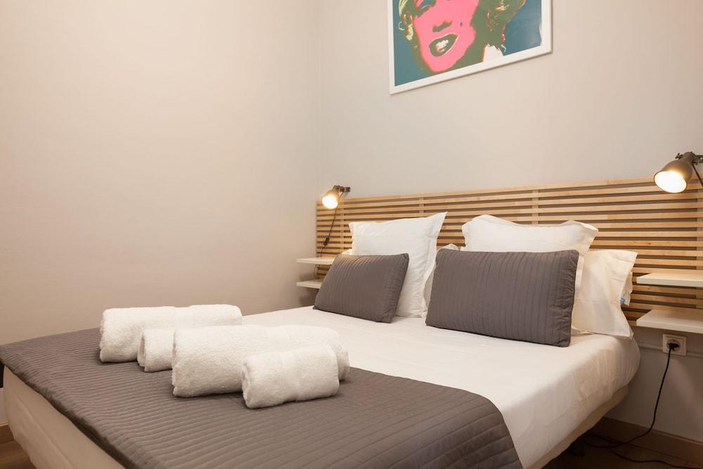Easy Sleep Gaudi Terrace Apartment Barcelona Ngoại thất bức ảnh