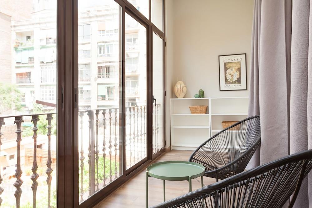 Easy Sleep Gaudi Terrace Apartment Barcelona Ngoại thất bức ảnh