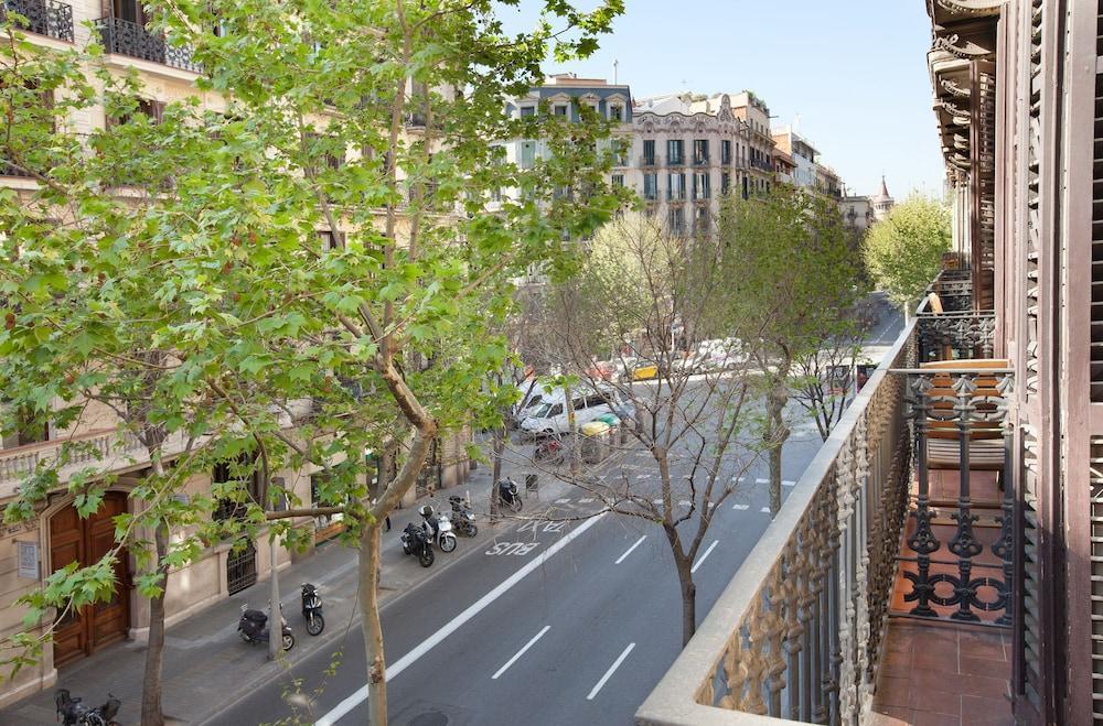 Easy Sleep Gaudi Terrace Apartment Barcelona Ngoại thất bức ảnh